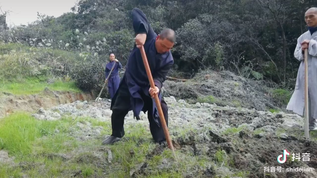 【搬运】释德建禅师演示少林心意撅头把哔哩哔哩bilibili