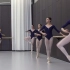 世界著名芭蕾学校：约翰·克兰科芭蕾学校的芭蕾课堂