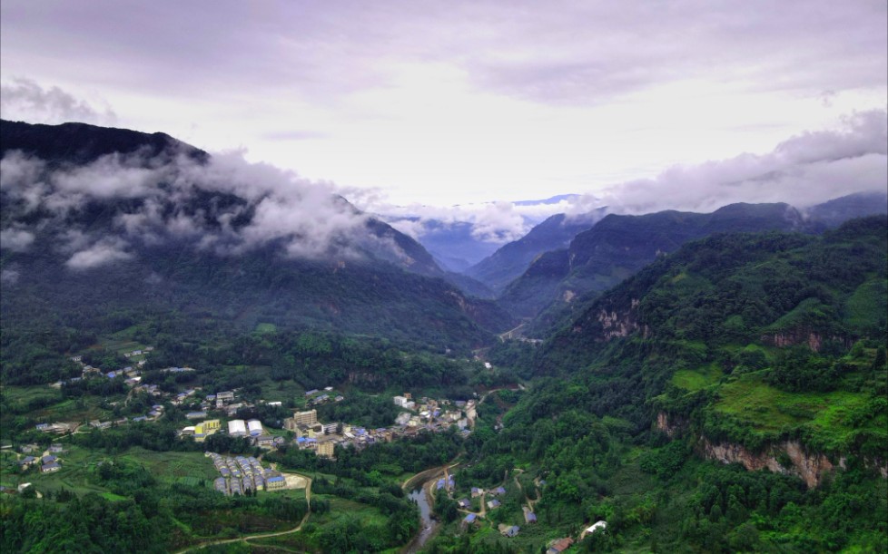 山水彝乡秀美马边之大竹堡镇