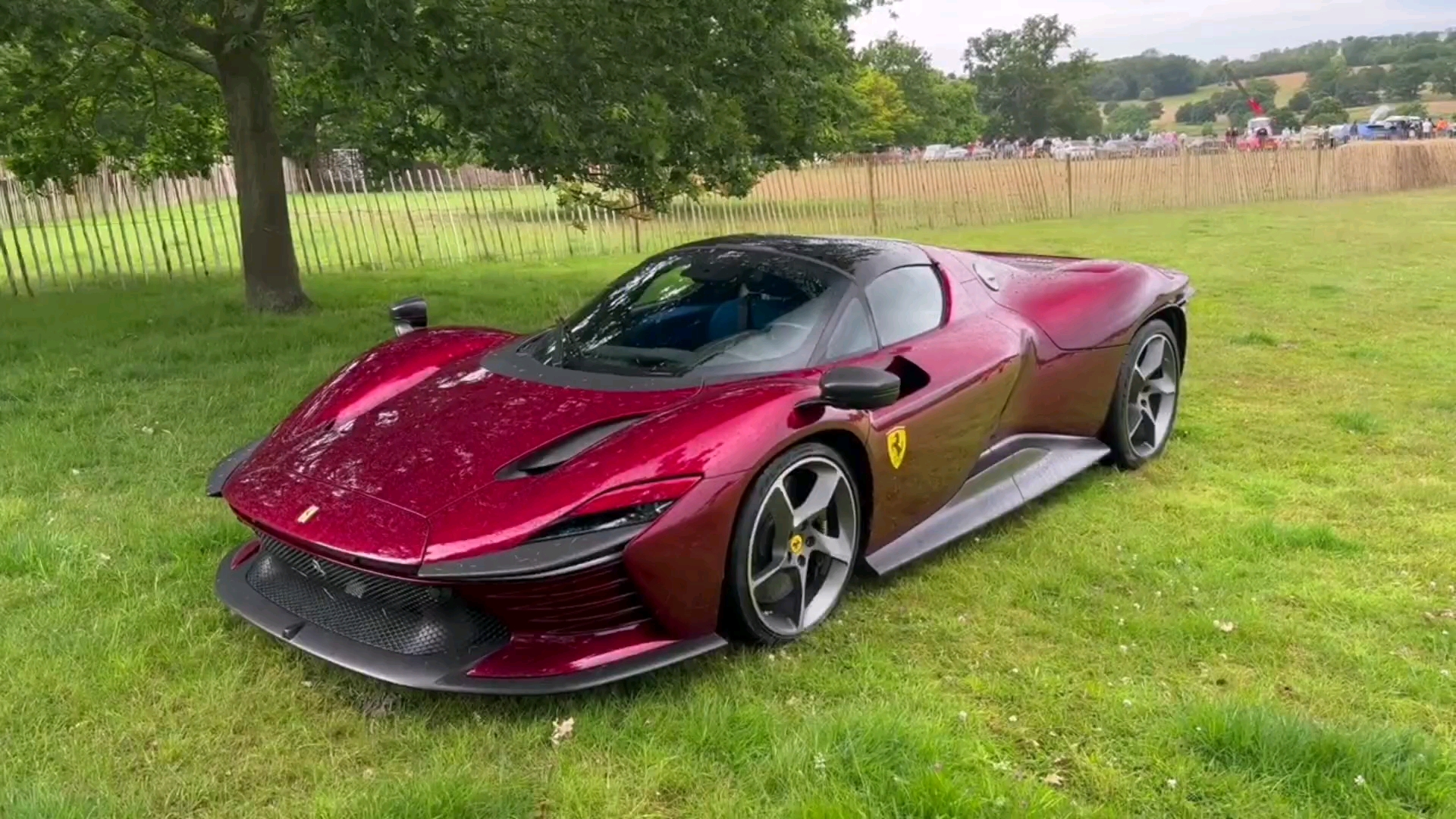 法拉利daytona sp3动态展示