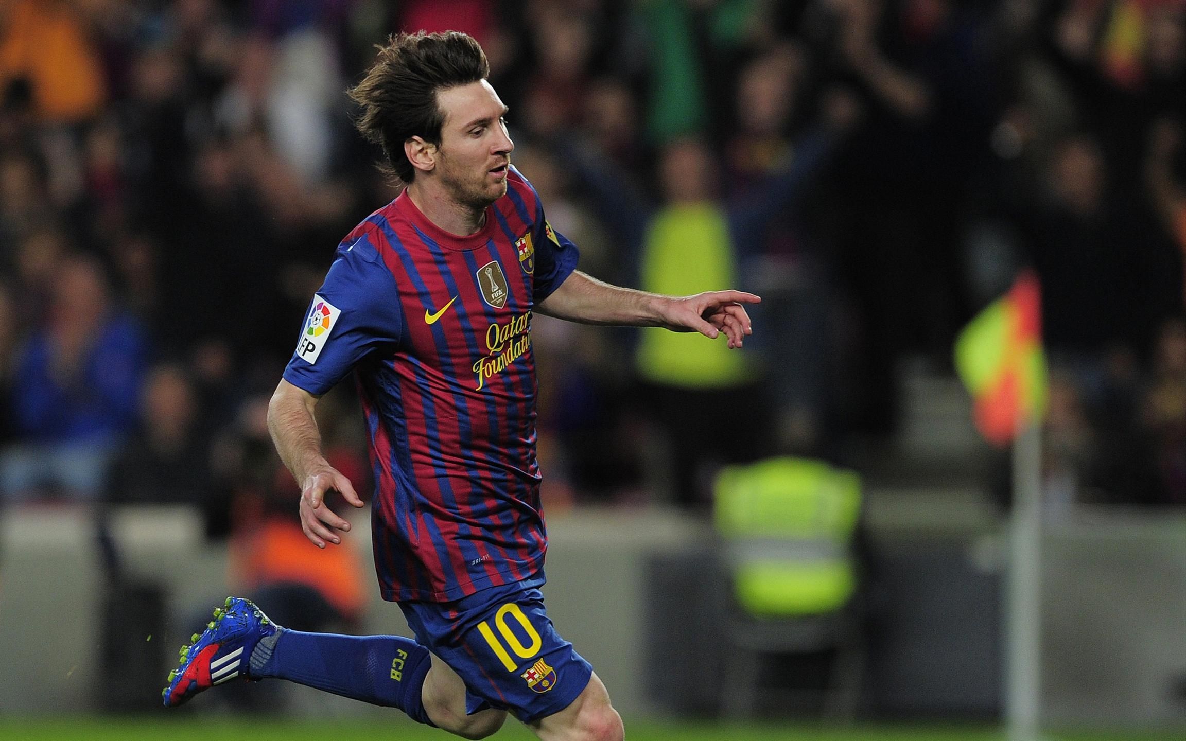 回顾12赛季巴塞罗那vsac米兰 梅西点球梅开二度,裁判判罚惹争议