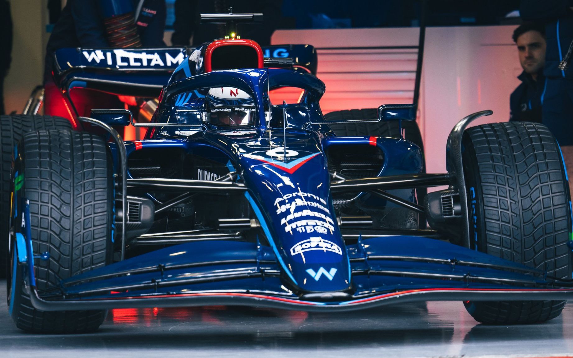 威廉姆斯fw44银石试车出库画面