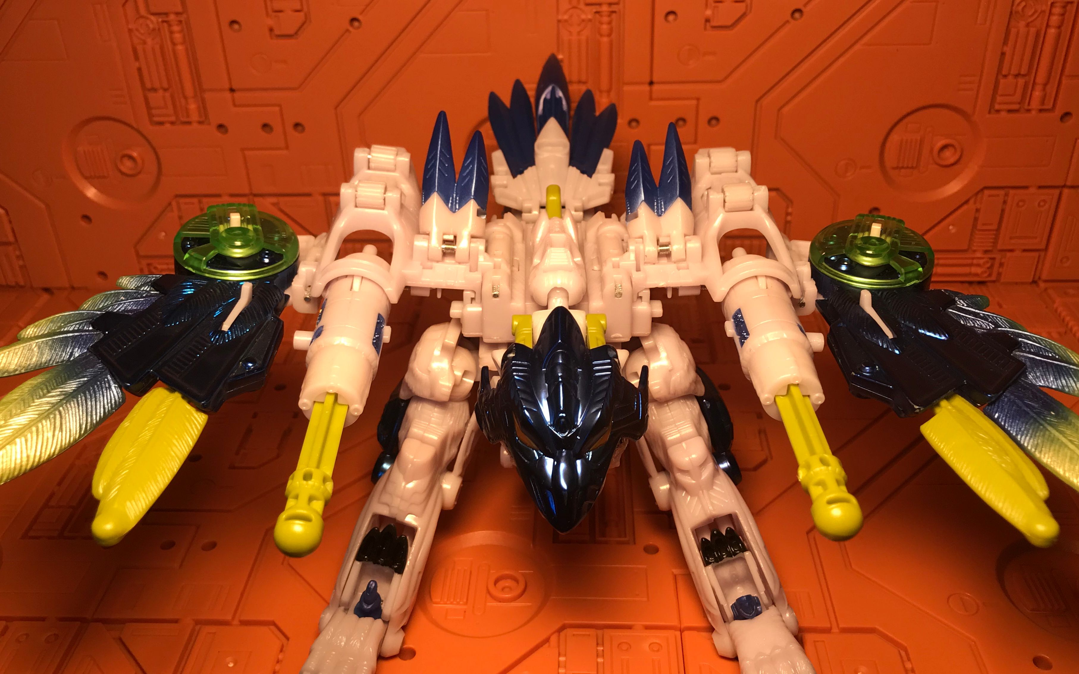 34 超能勇士 金属变体 虎鹰 bw 沃克星人创造最强变形金刚?