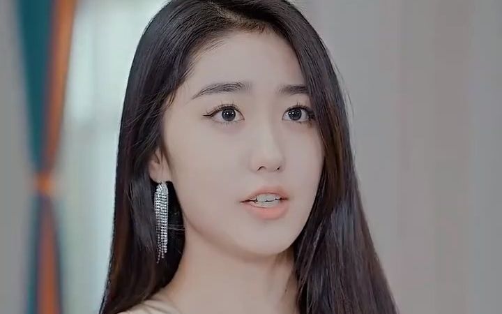 美女总裁欠我赊刀债txt