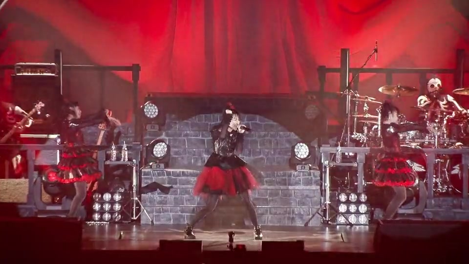 [图]10_-_BabyMetal_-_Answer_for_Animation_With_You_-_Legend_1997_-_Makuhari_Messe_Ev