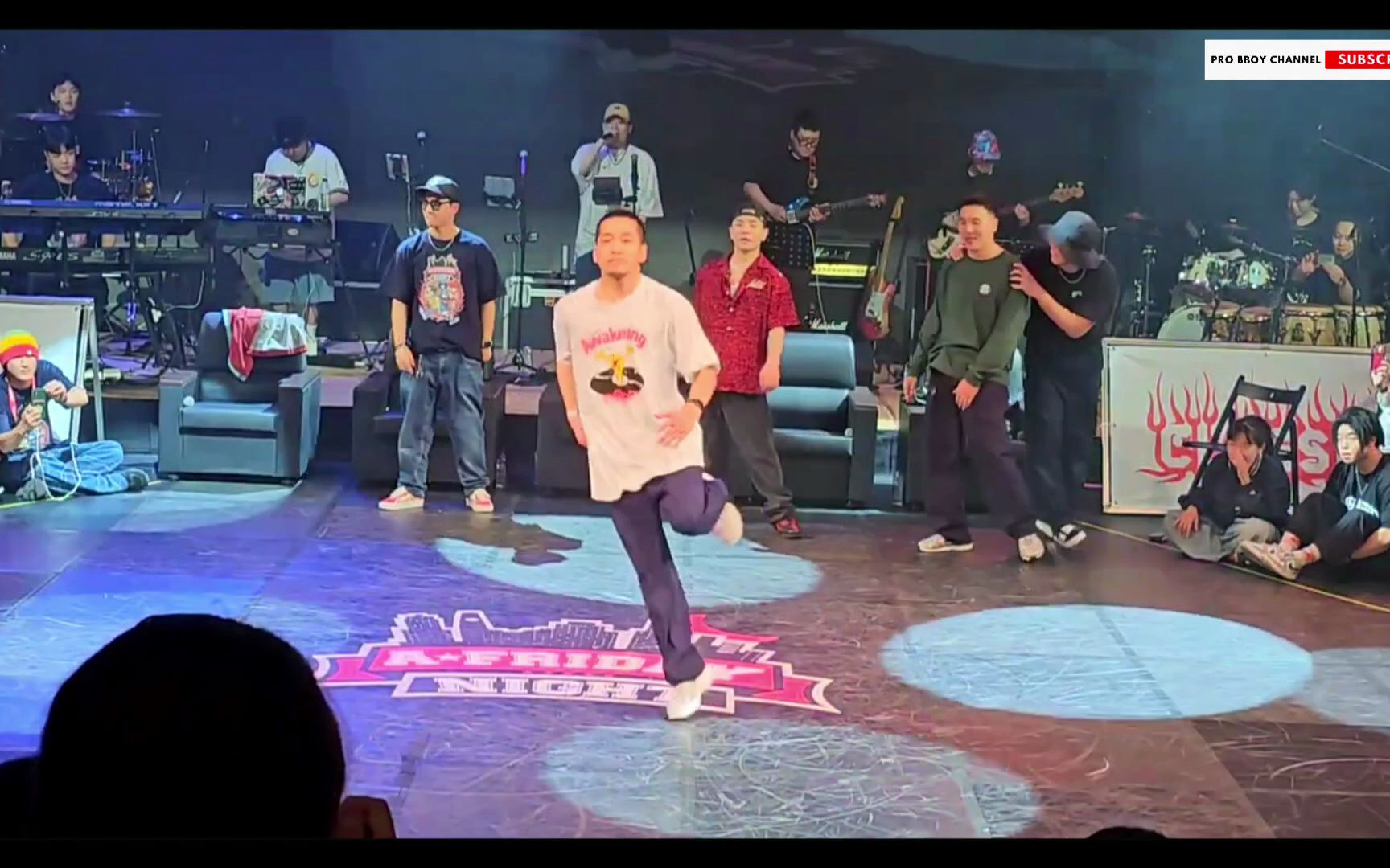 【bboy hong 10 & bboy the end 最新裁判秀】
