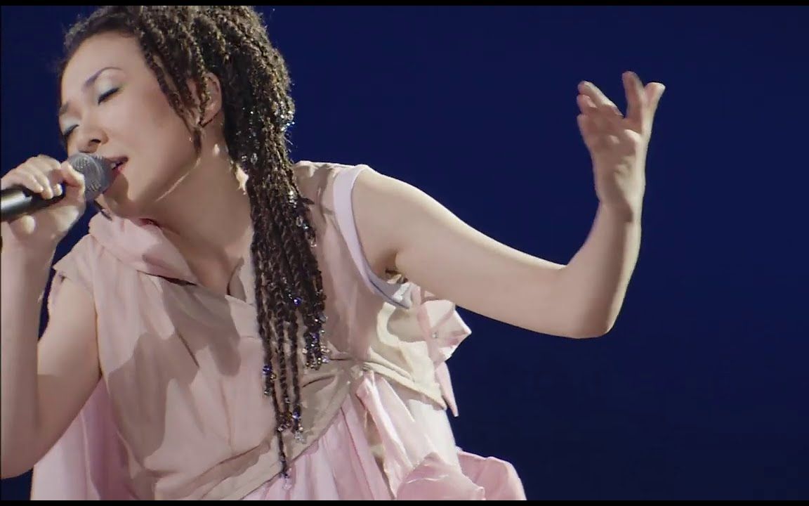 [图]名前のない空を見上げて from THE TOUR OF MISIA 2005 The Singer Show in YOKOHAMA ARENA