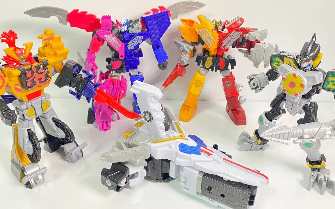 pct-机界战队 食玩 全机体 合体