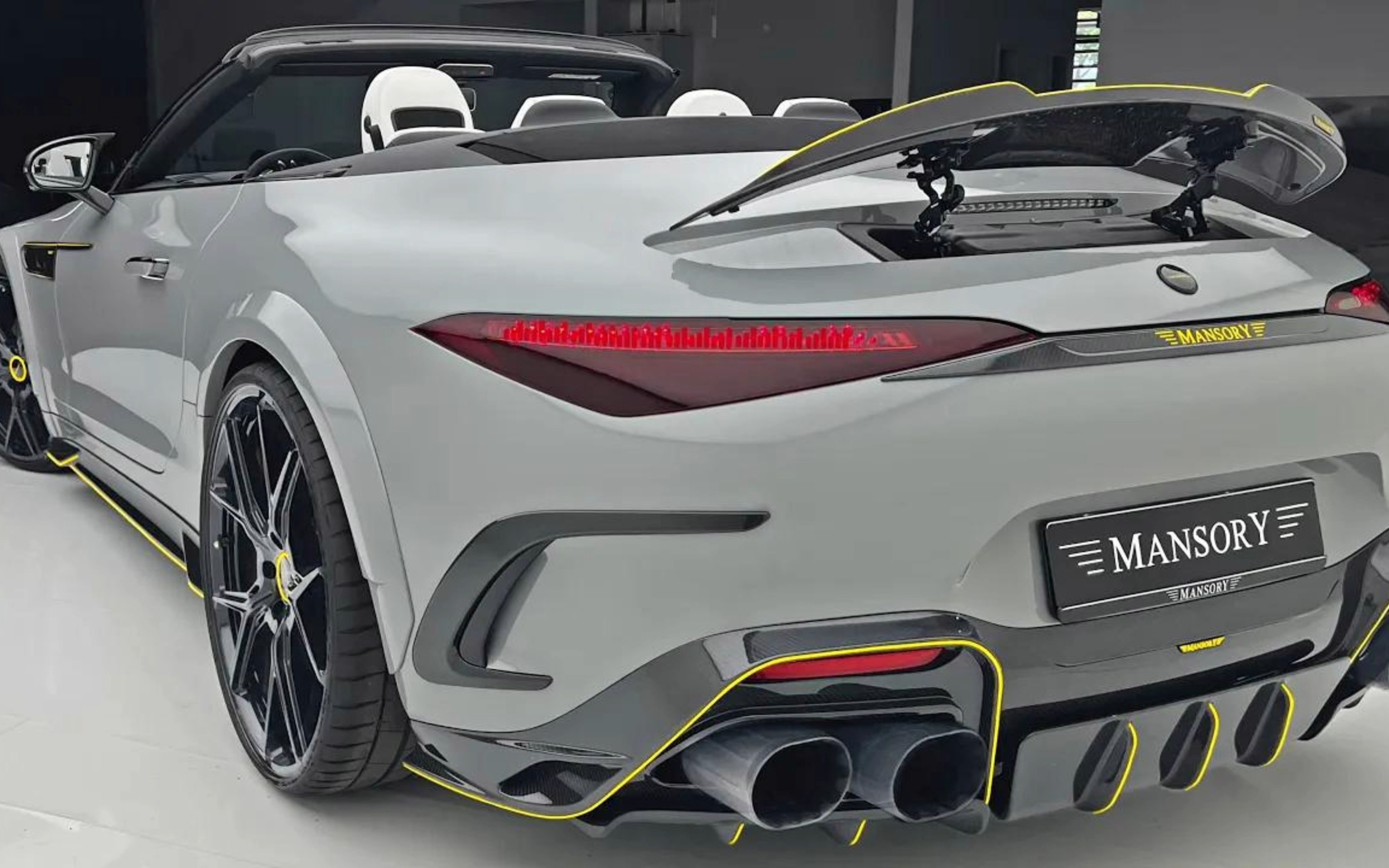 【4k中字】mansory改装 全新24款 sl63 amg 奔驰敞篷超跑