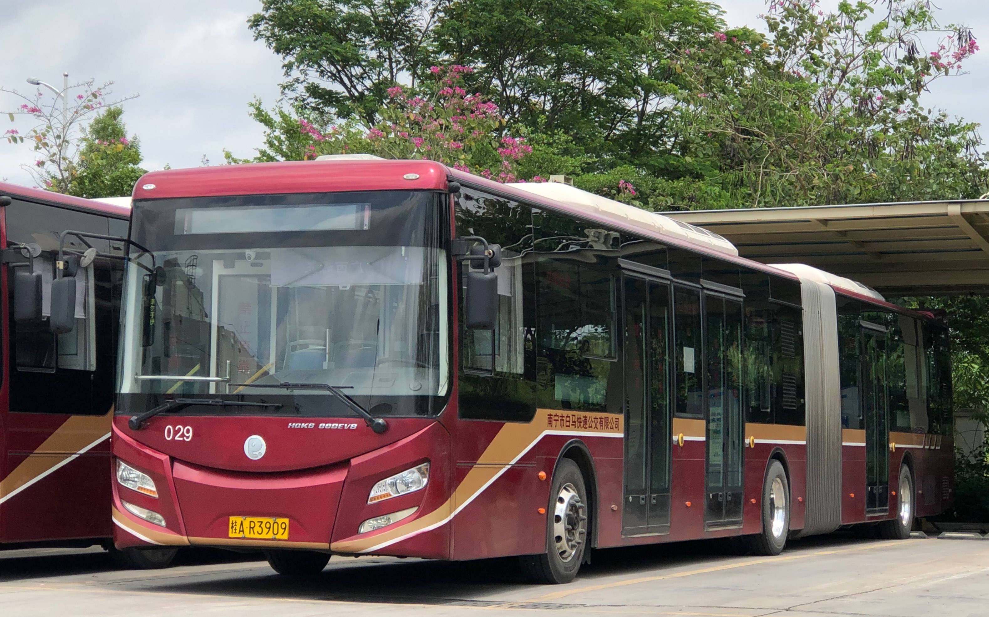 南宁快速公交b01区间pov_哔哩哔哩_bilibili