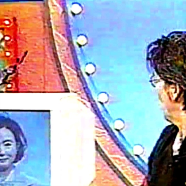 【节目给药师丸博子挂电话】玉置浩二 笑笑也无妨片段_哔哩哔哩_bili