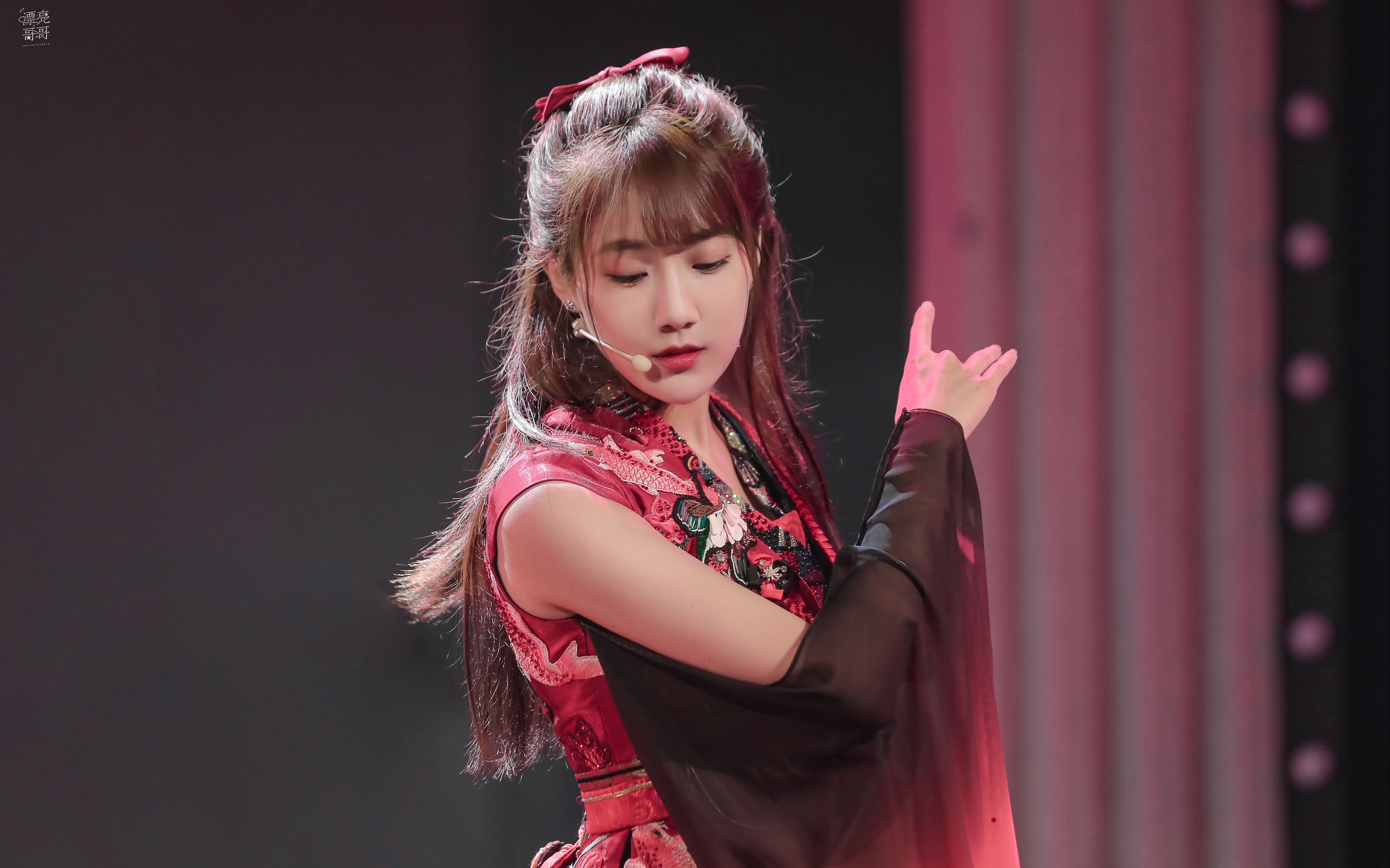 【李艺彤】毕业公演《春夏秋冬》四机位focus_哔哩哔哩_bilibili