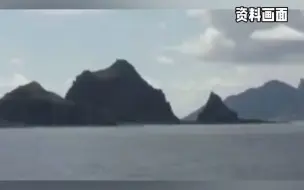 Скачать видео: 中国海警舰艇编队在钓鱼岛领海巡航 日媒：舰艇上有机炮