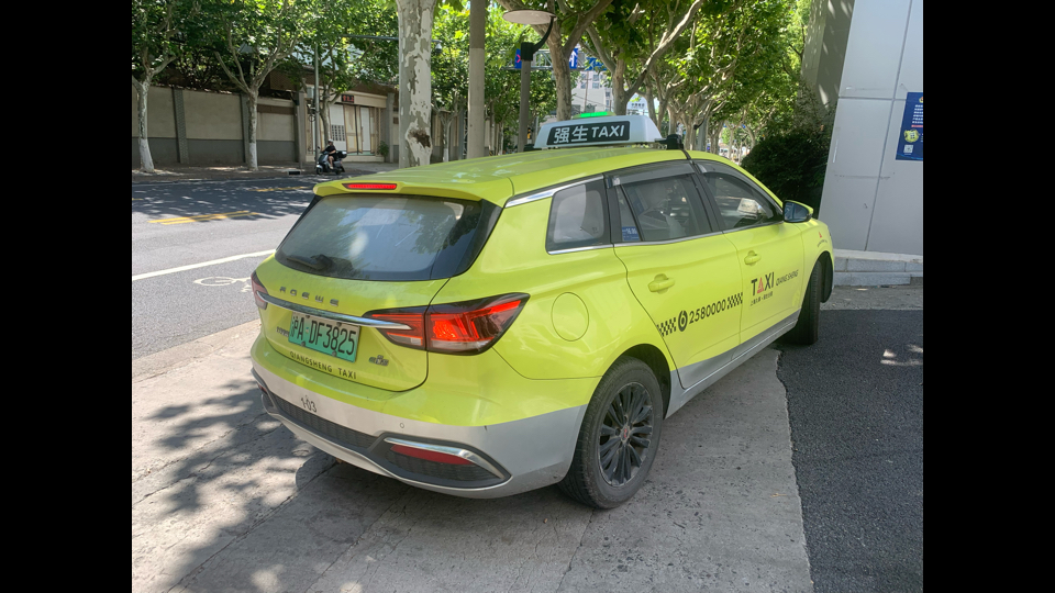 上海出租车内拍摄:浦东大道