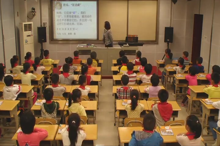 【获奖】小学音乐公开课视频人教版小学音乐二年级上册《小动物回家》广西龙老师优质课视频教学公开课哔哩哔哩bilibili