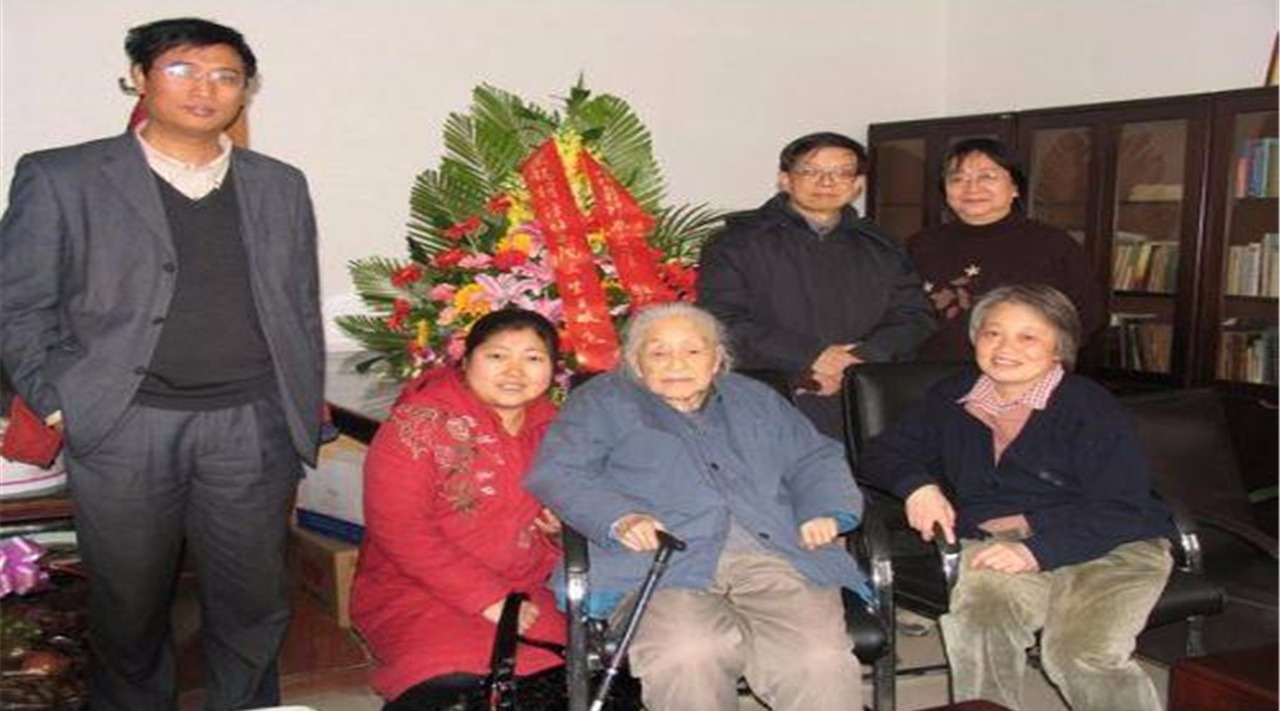 【照理说事】她是中国的"原子弹之母"!