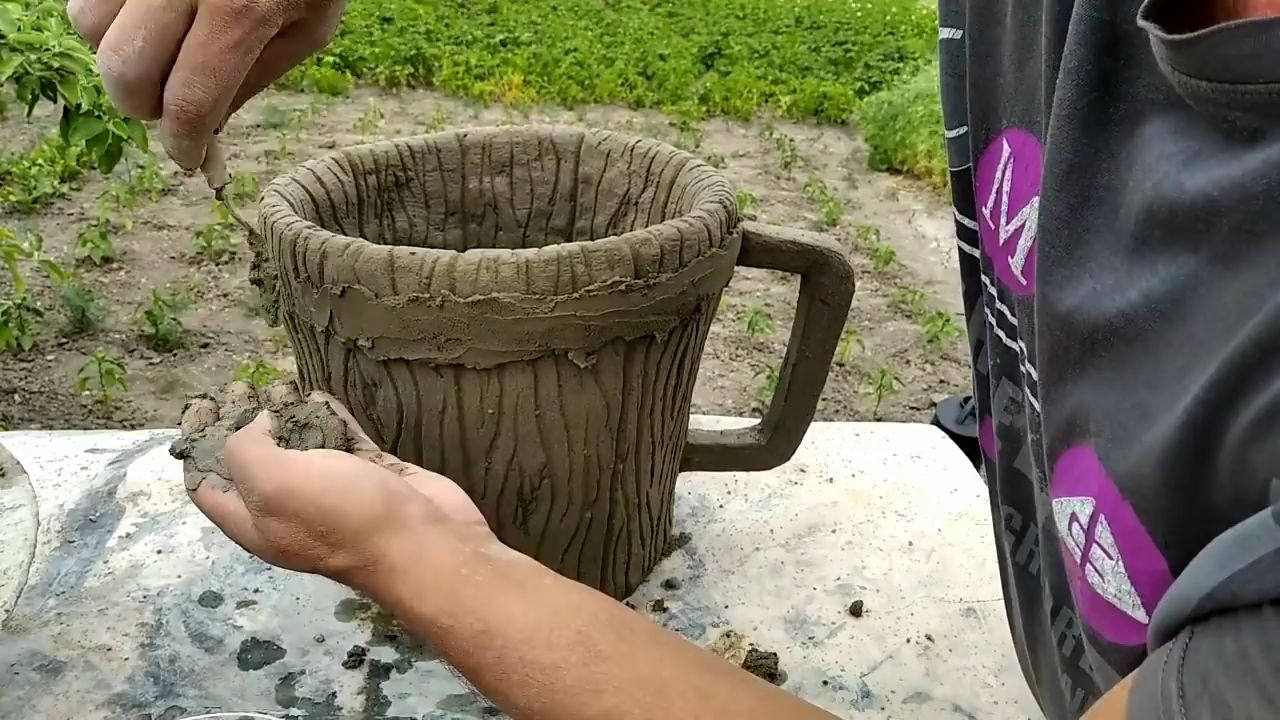 【手工】如何用水泥制作一个创意花盆,来杯啤酒也不错