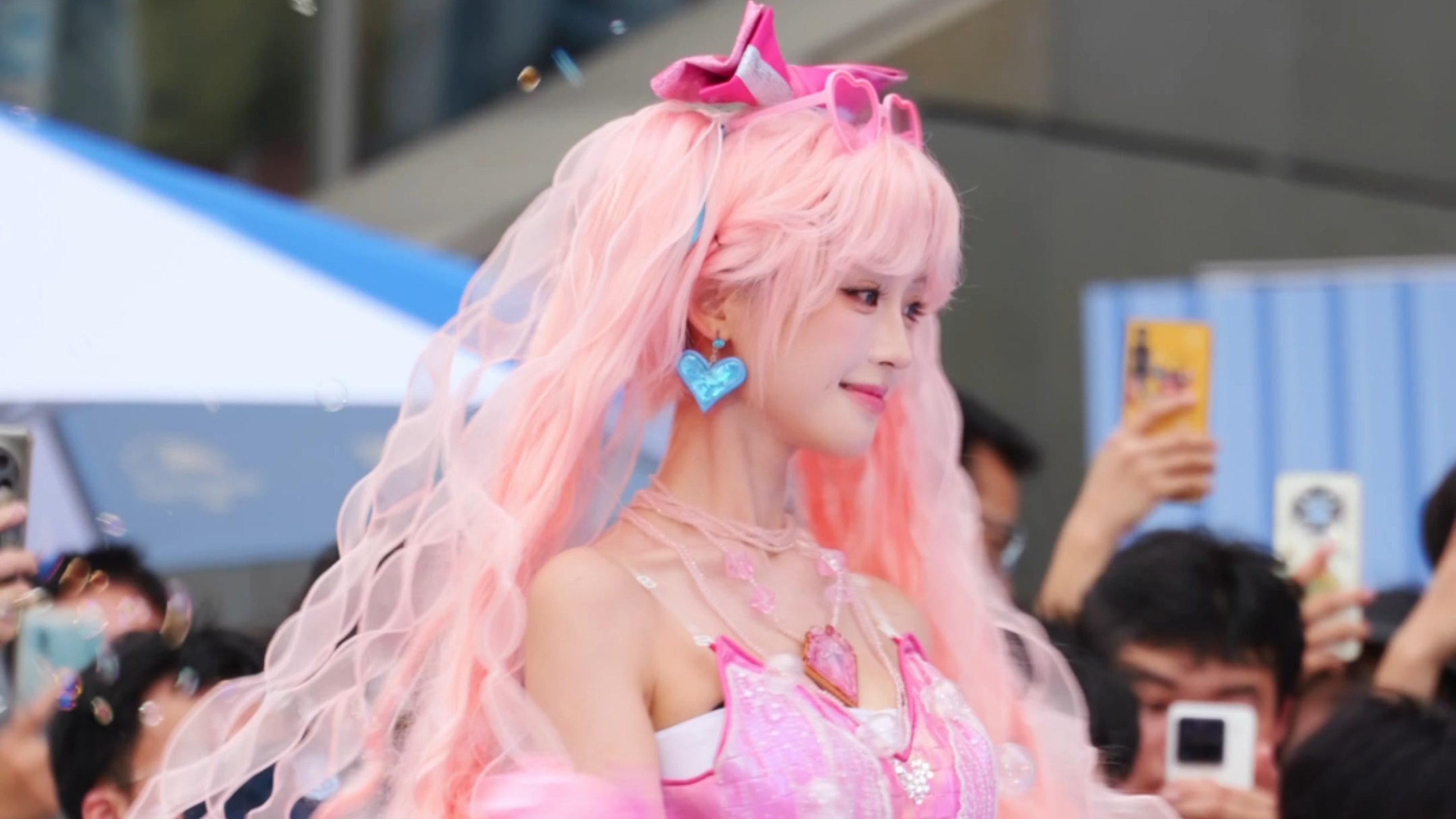 【4k60帧】和平精英刺激之夜走秀大合集