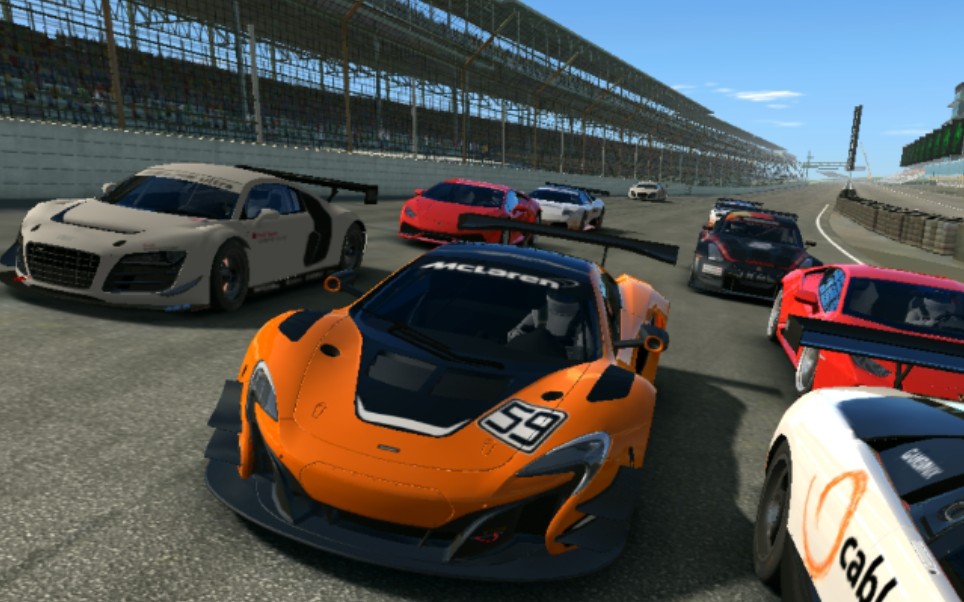 印第安纳波利斯快车道/迈凯轮650s gt3(圈赛)