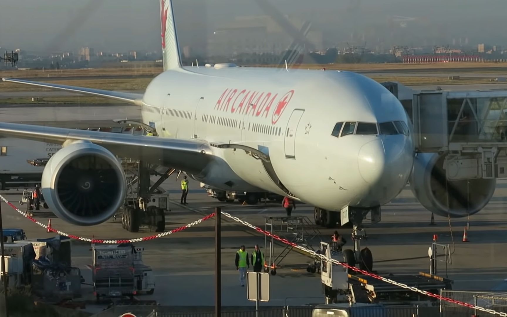 【youtube】加拿大航空|波音777-300er|多伦多-巴黎|商务舱飞行报告