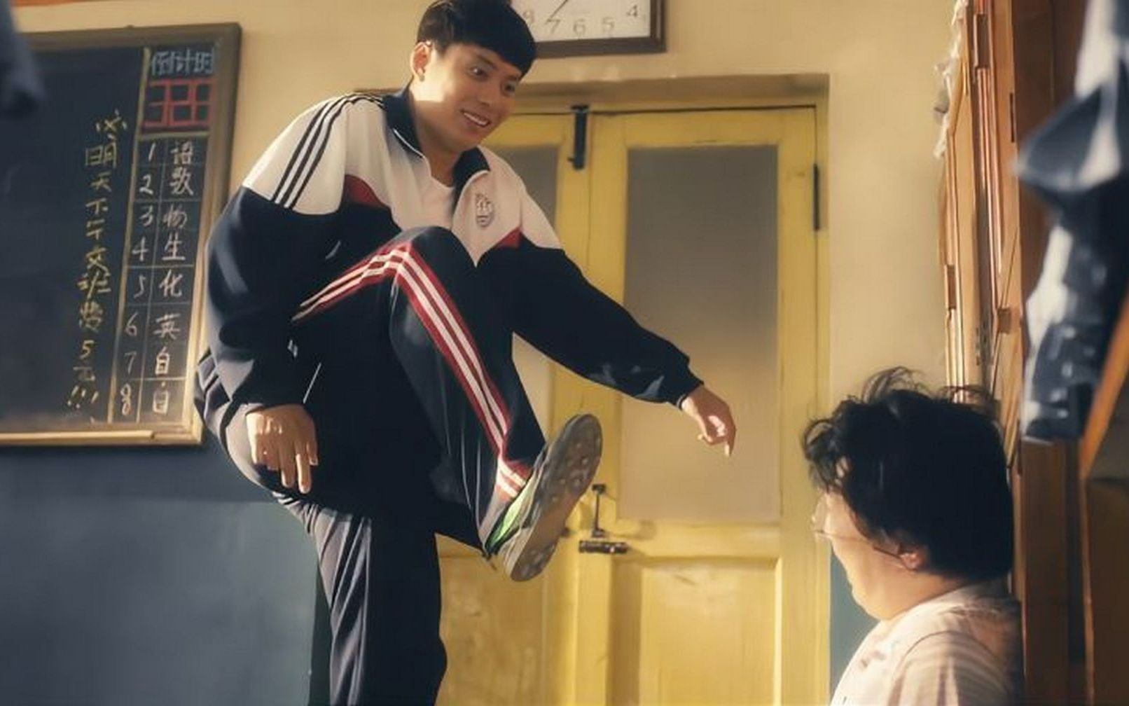 大傻春这一段太逗了!王老师,你看我鞋好看不?