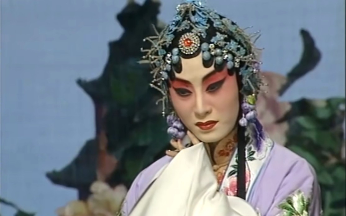 【西皮二六】"只为我父把婚变" 京剧《火焰驹》赵荣琛(张火丁)