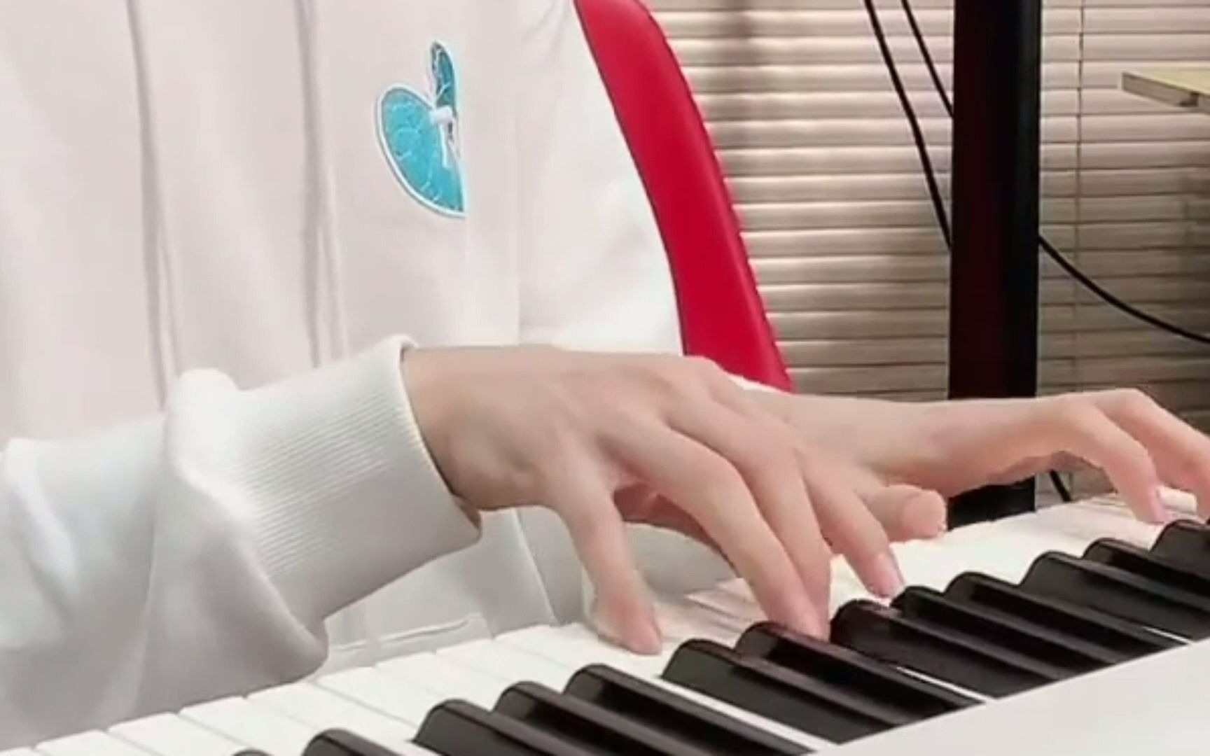 【宋亚轩】手控的福利放送时刻_哔哩哔哩_bilibili