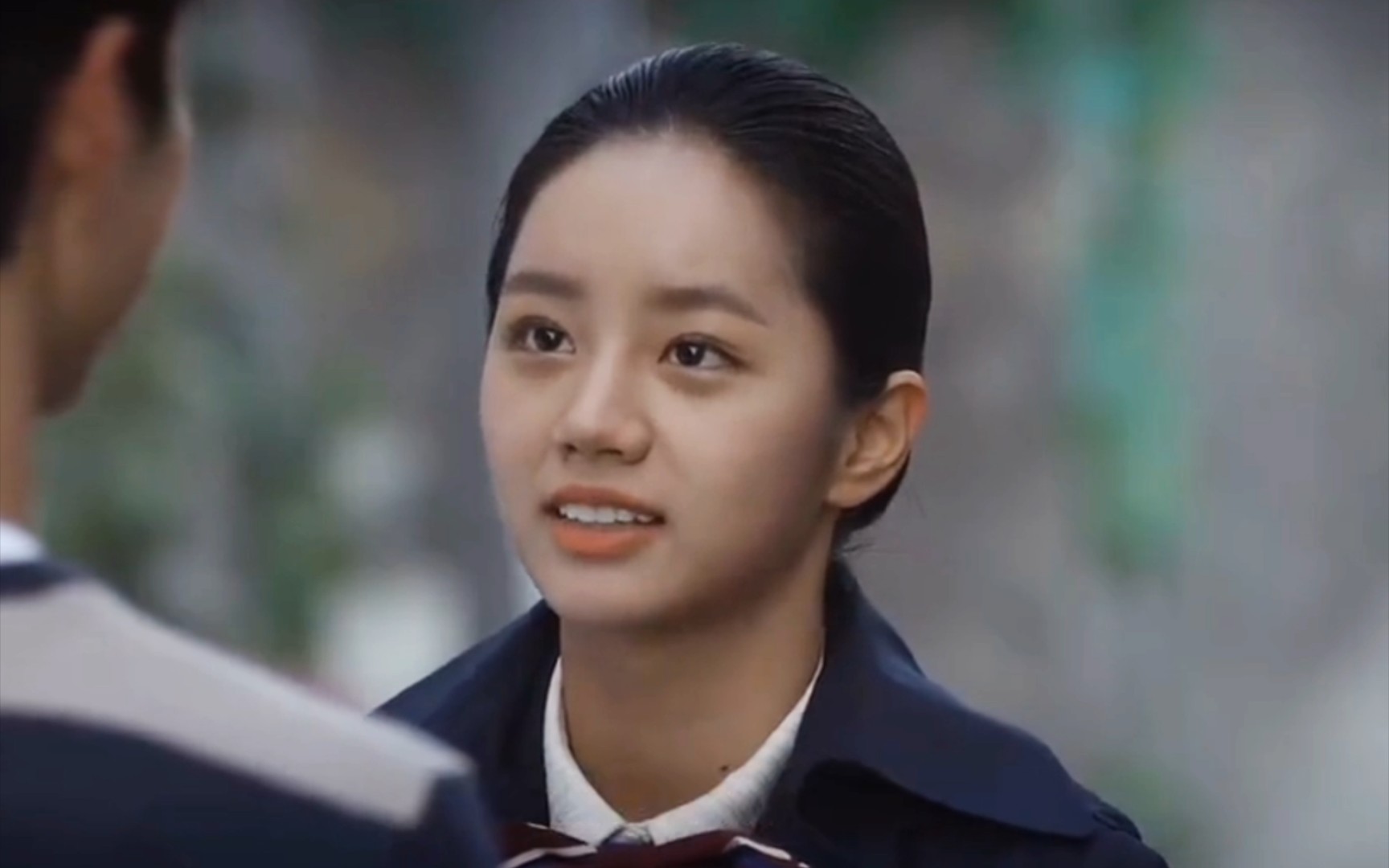 在阿泽眼里,无论德善是什么样子都是最漂亮的