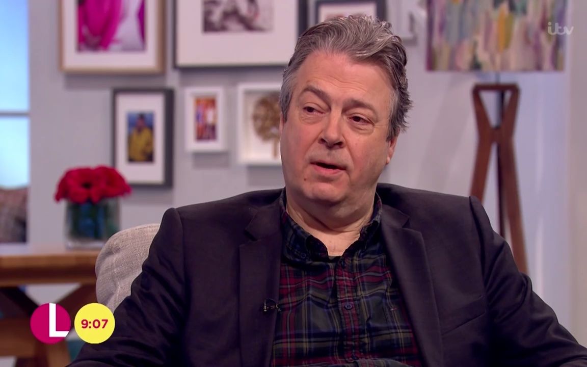 [图]Roger Allam On Endeavour And The Thick of It _ Lorraine