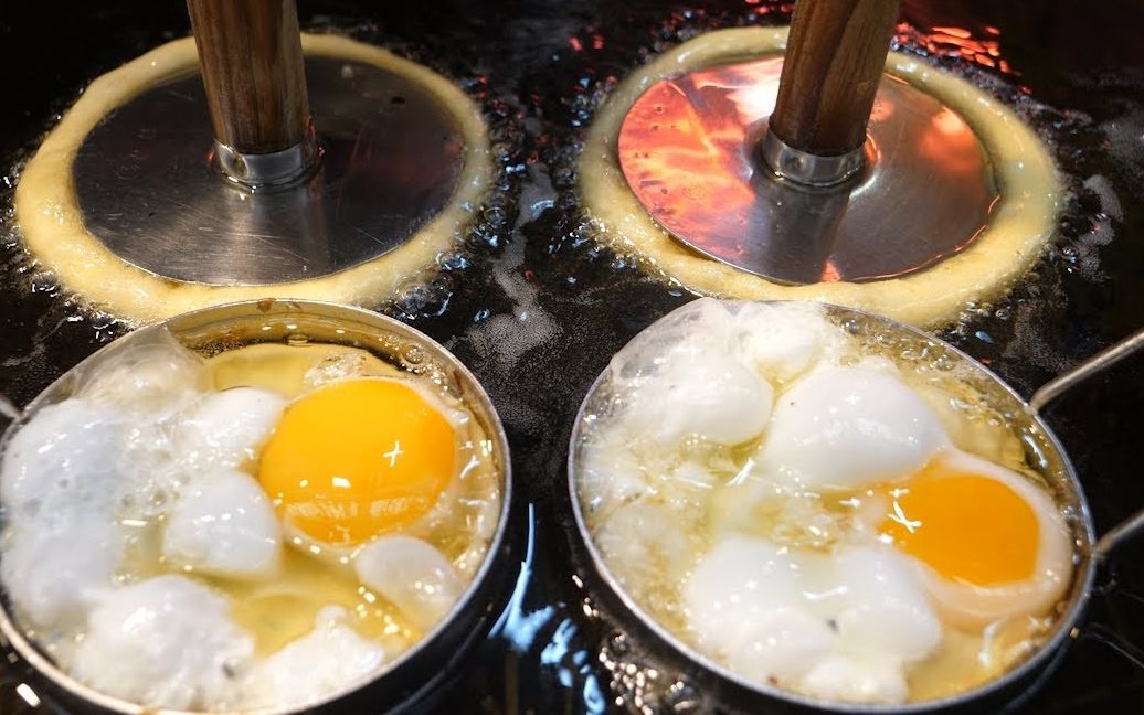 【韩国街头美食】低温油炸甜烧饼,再配上鸡蛋和沙拉酱.哔哩哔哩bilibili