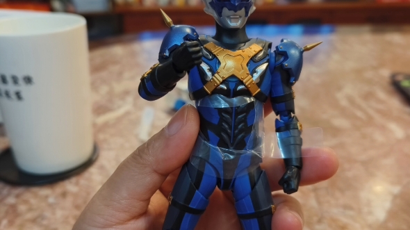 shf奥特曼15周年托雷基亚再版