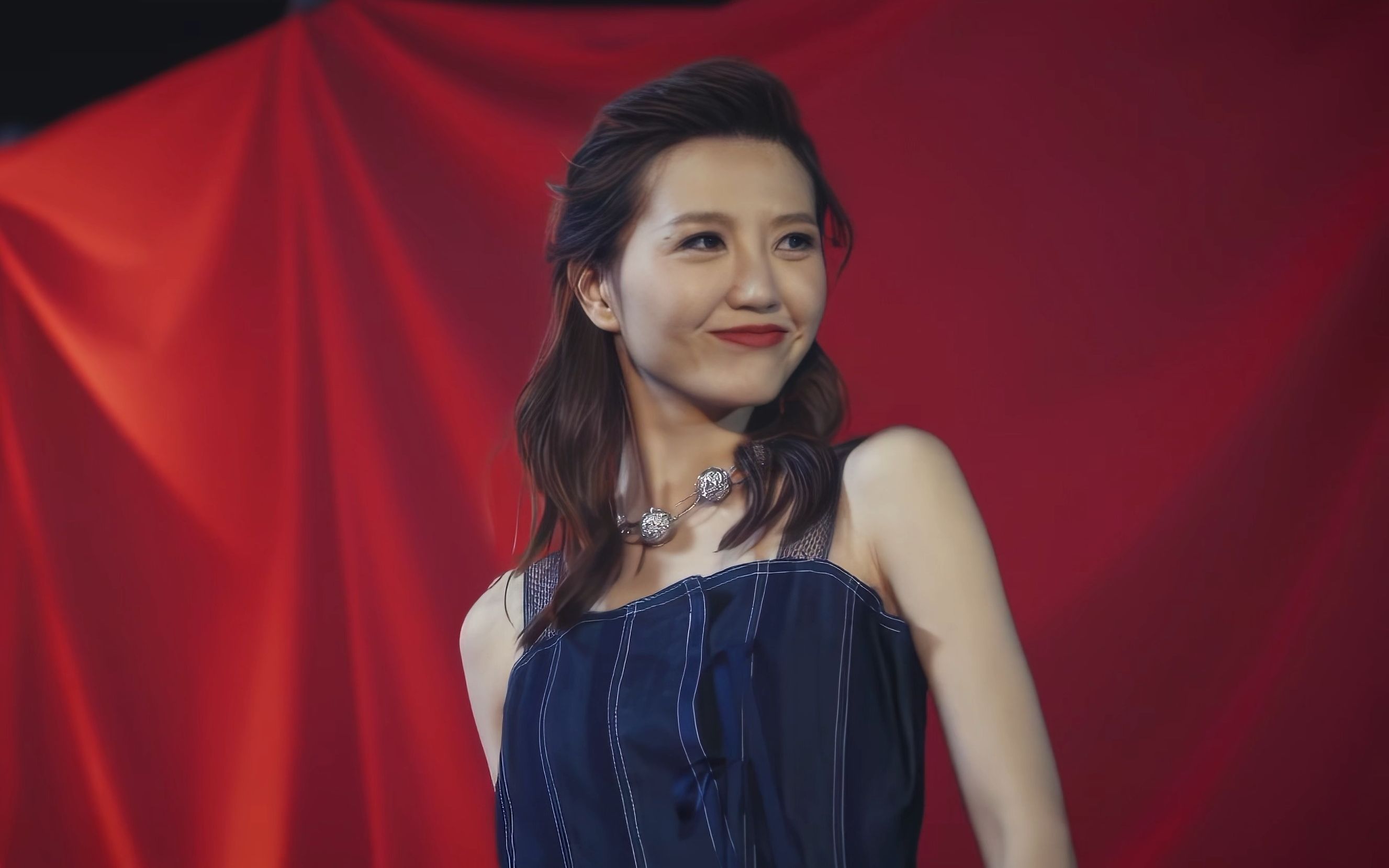 [4k60帧]吴若希jinny-每段爱还是错(剧集-多功能老婆插曲mv)(4k60帧