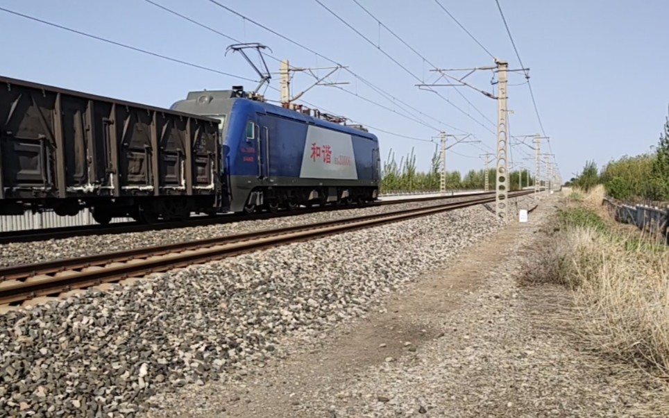 济局西段hxd3 牵引敞车大列胶济线下行通过