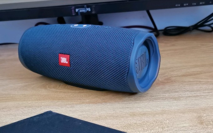 jbl charge4 冲击波4 舒缓歌曲音质测试