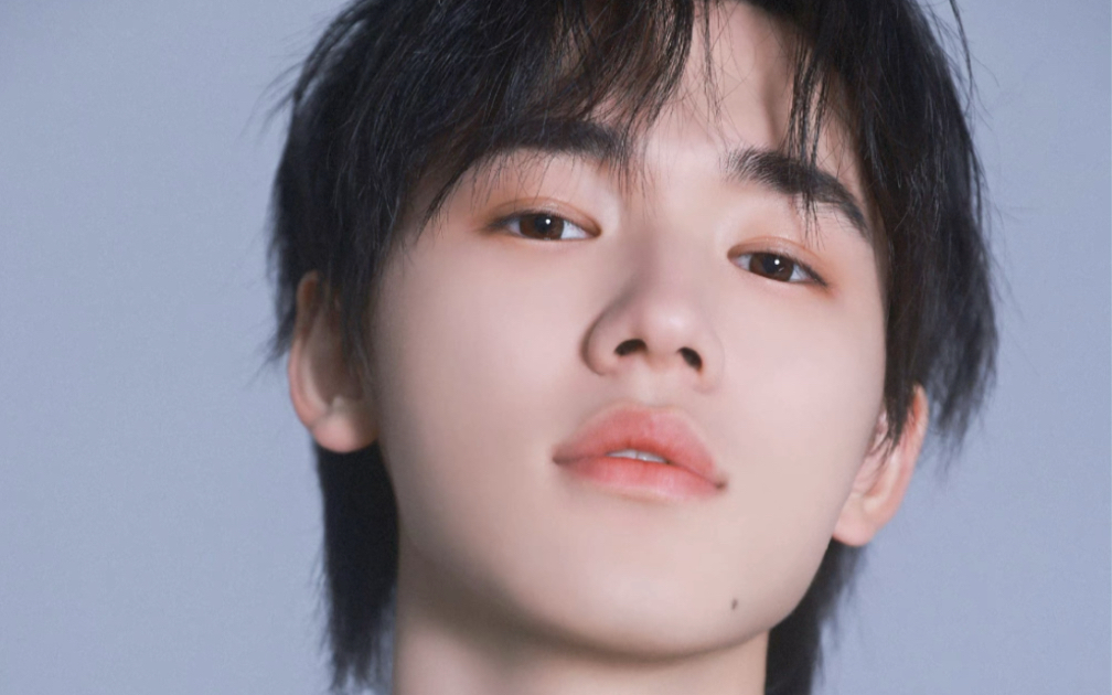 [宋亚轩]是奔二的大男孩轩轩啊!