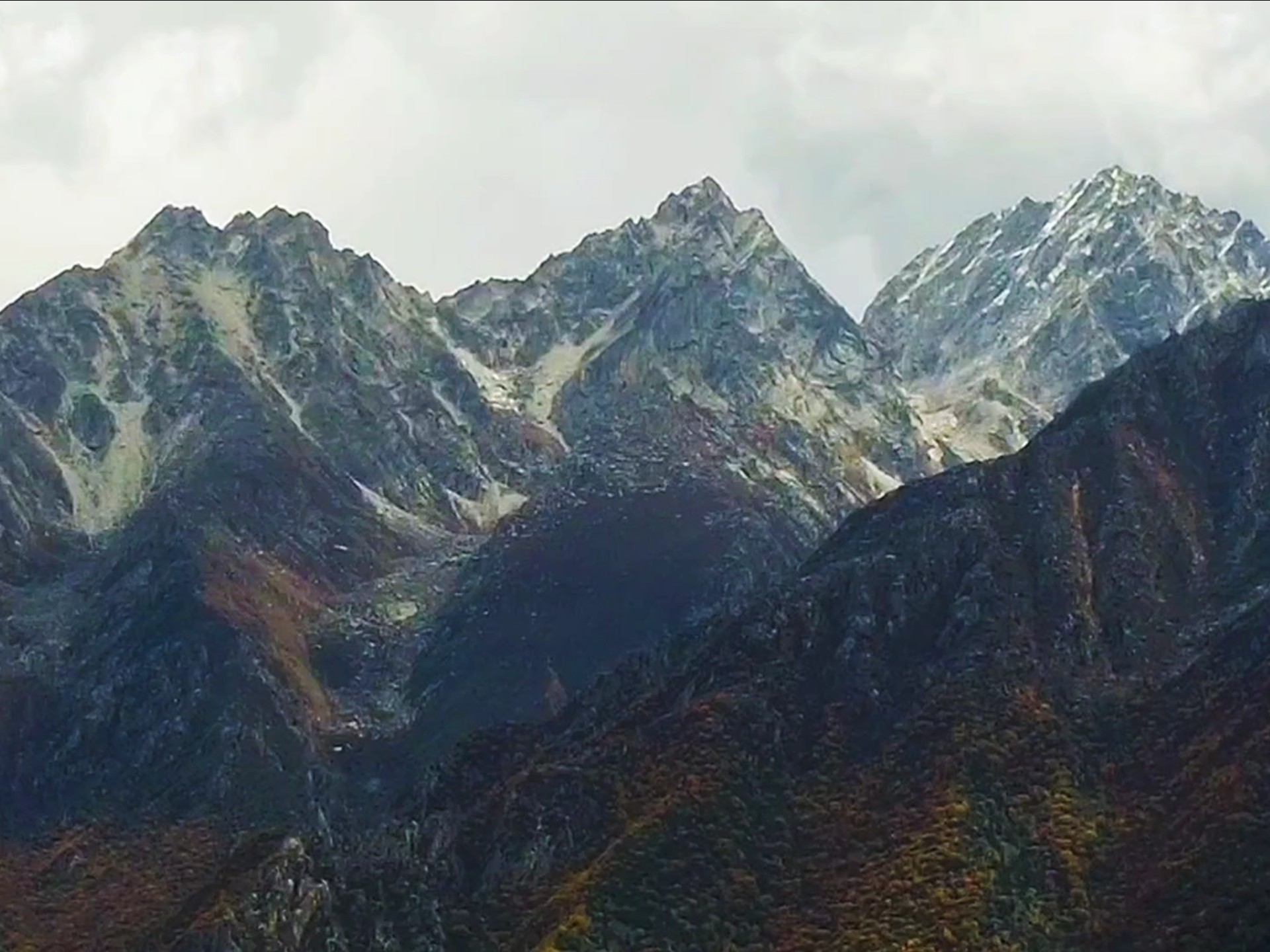 自驾游西藏第八站:航拍山南市桑日县达古峡谷景区
