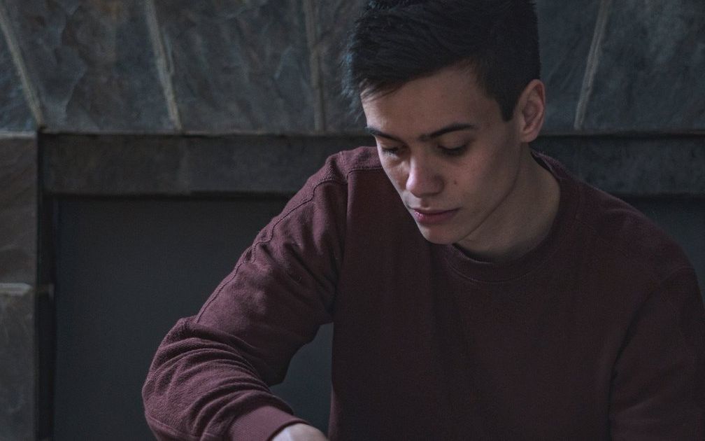 活动作品小马丁厂牌大神sethhills教你从零开始编曲