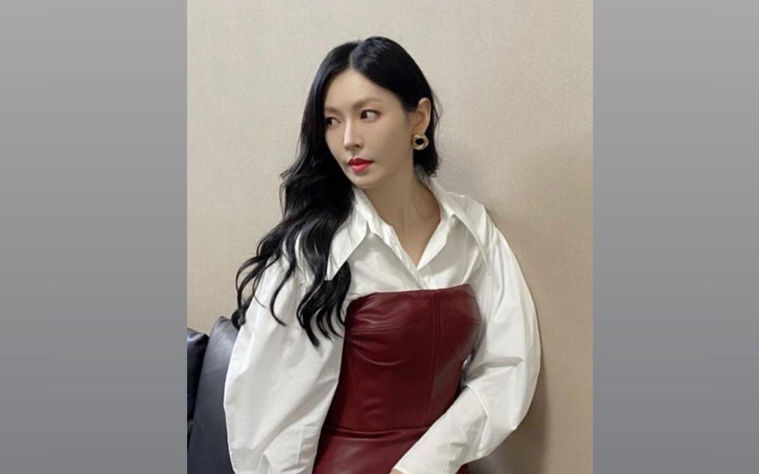 顶楼金素妍千书真cut