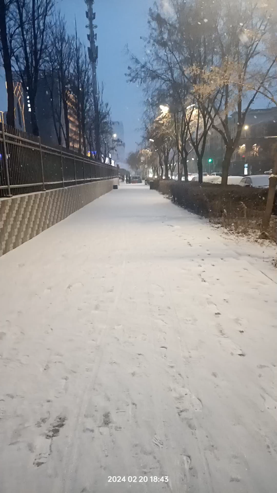 银川下雪?你没听错,天气预报都懵了!