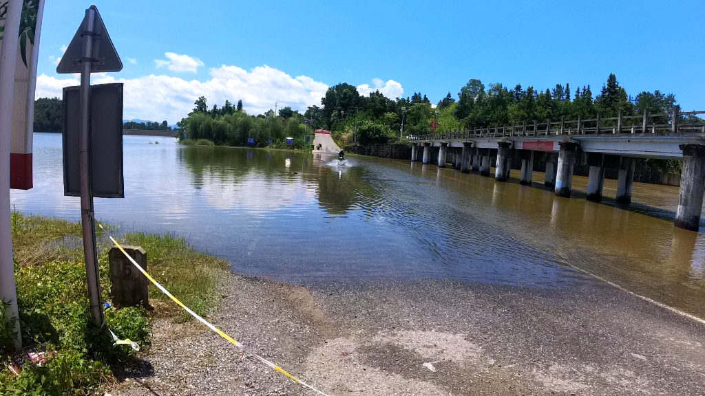浏阳梅田水库玩水