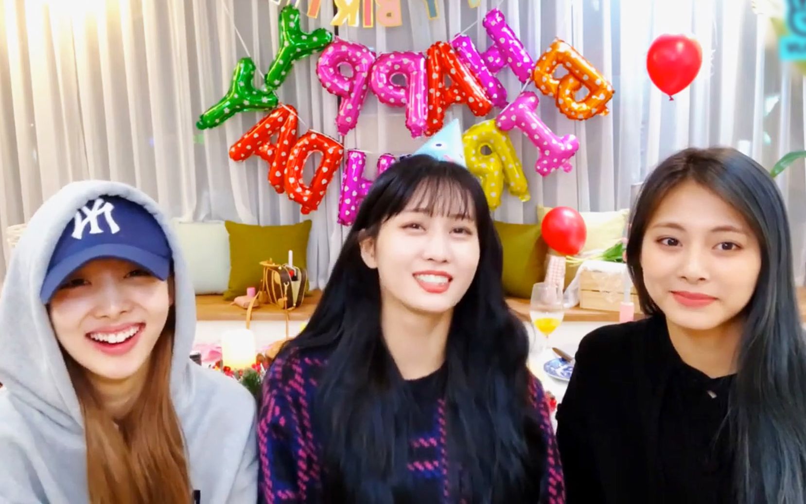 【twice】心灵手巧的momo过生日和子瑜 娜琏一起自制蛋糕 191109