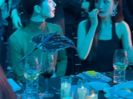 杨幂刘诗诗同框热聊诗幂太好磕,对面刘亦菲不愧是唐嫣好姐妹