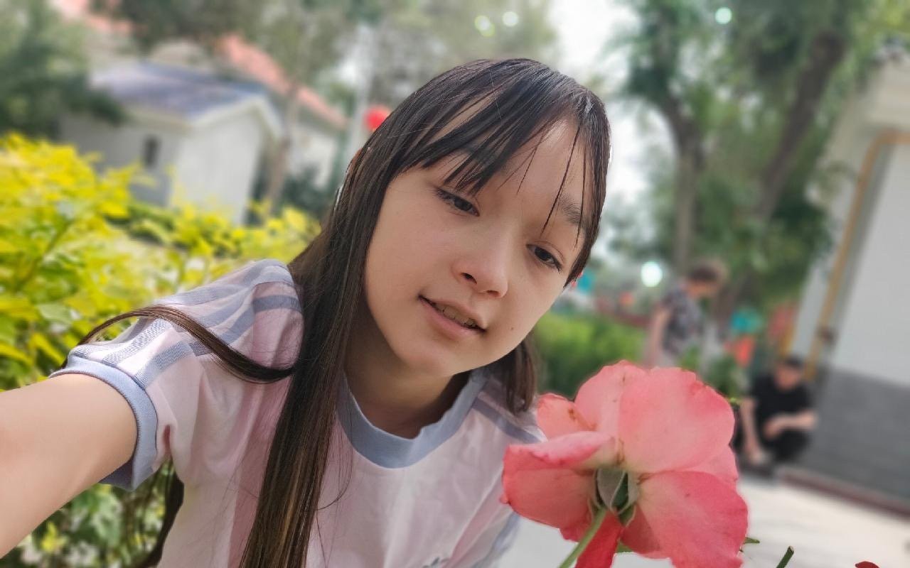 『拜尔娜』大手拉小手×拜尔娜/真爱粉进来看看吧,分享一下拜尔娜给你