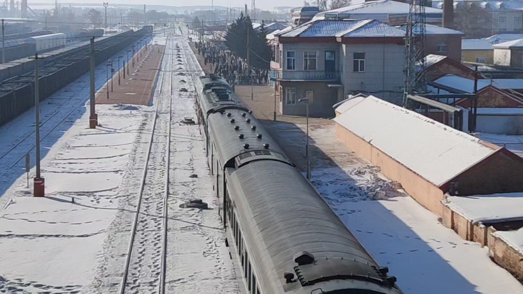 [鐵道·富嫩線]日常·k7104次 抵達嫩江站的場景 (2022.2.22)拍車記錄