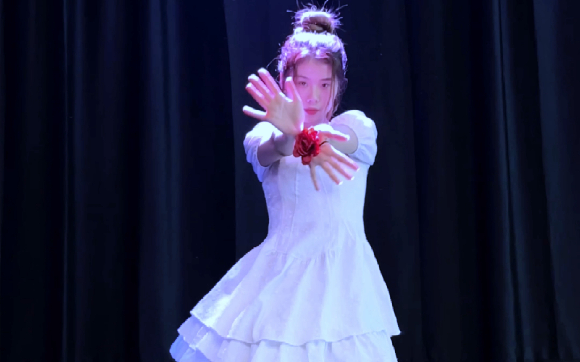 【金智秀】flower白裙翻跳|被秀秀舞蹈版mv美哭了