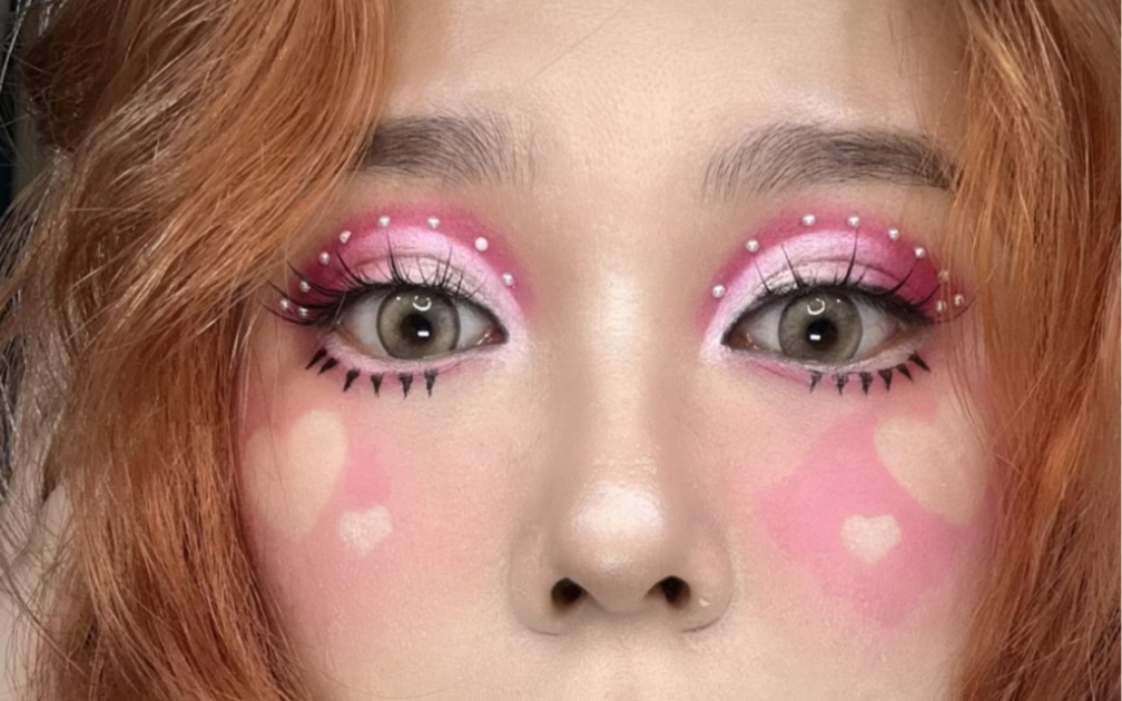 万圣节第一弹:粉嫩可爱鬼妆