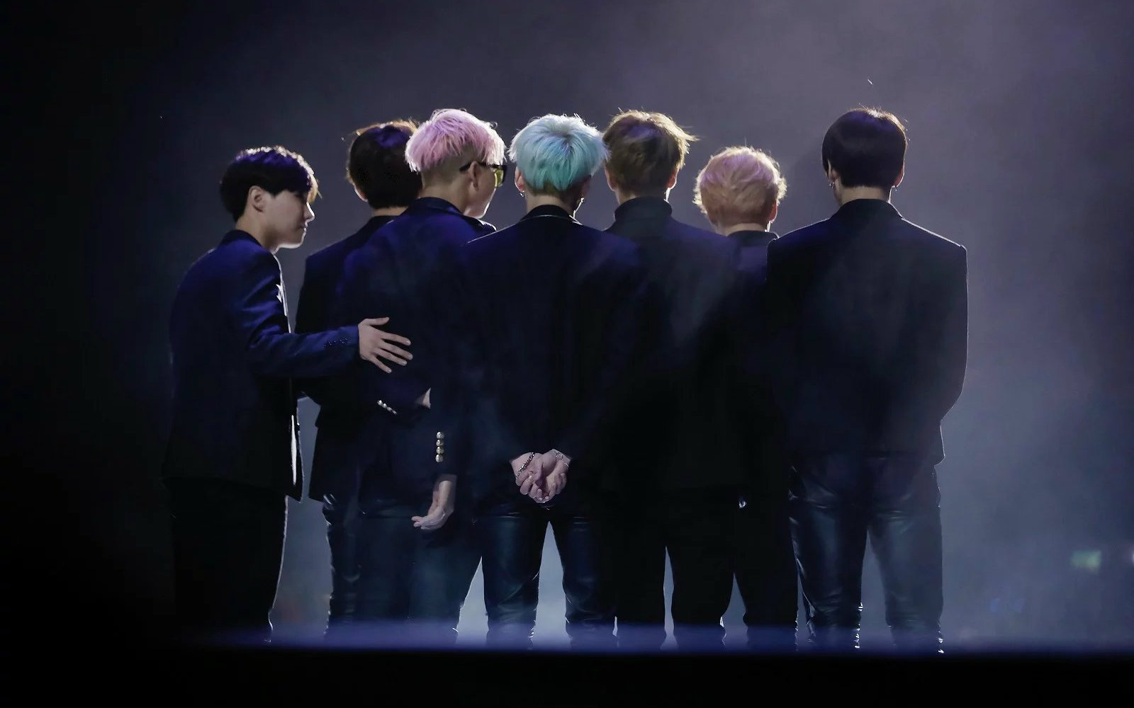 【btswings】[bangtan bomb] j-hope s singing  run  over a