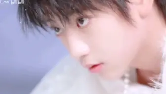 TF家族三代reaction-穆祉丞個人向2.0來啦！！網路跟訊號不知道怎麼了真的很討厭，影響我看小朋友哈哈哈！