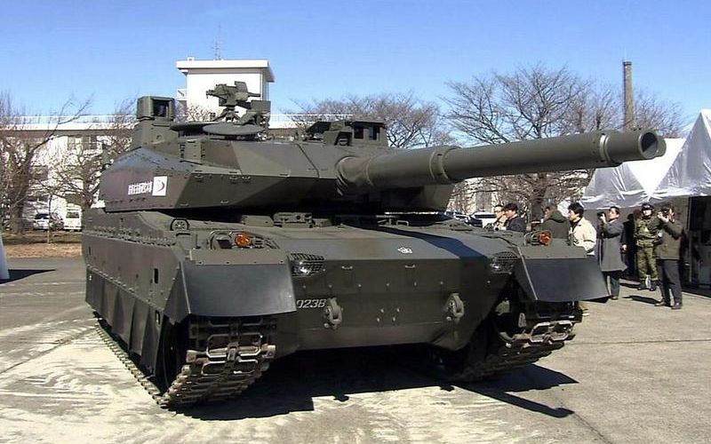 自制字幕10式坦克优越之处