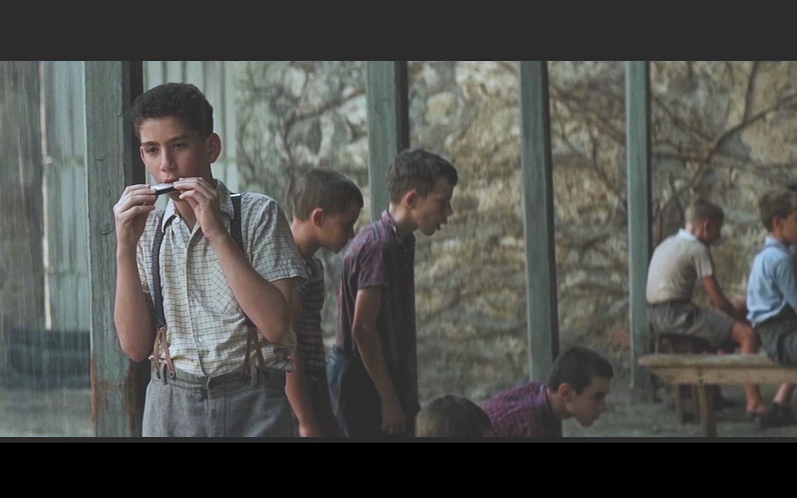 potato放牛班的春天这漫天飞舞的纸飞机是我们对你的敬意